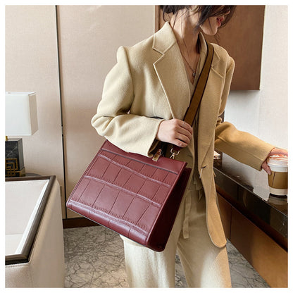 Vivian Tote Bag
