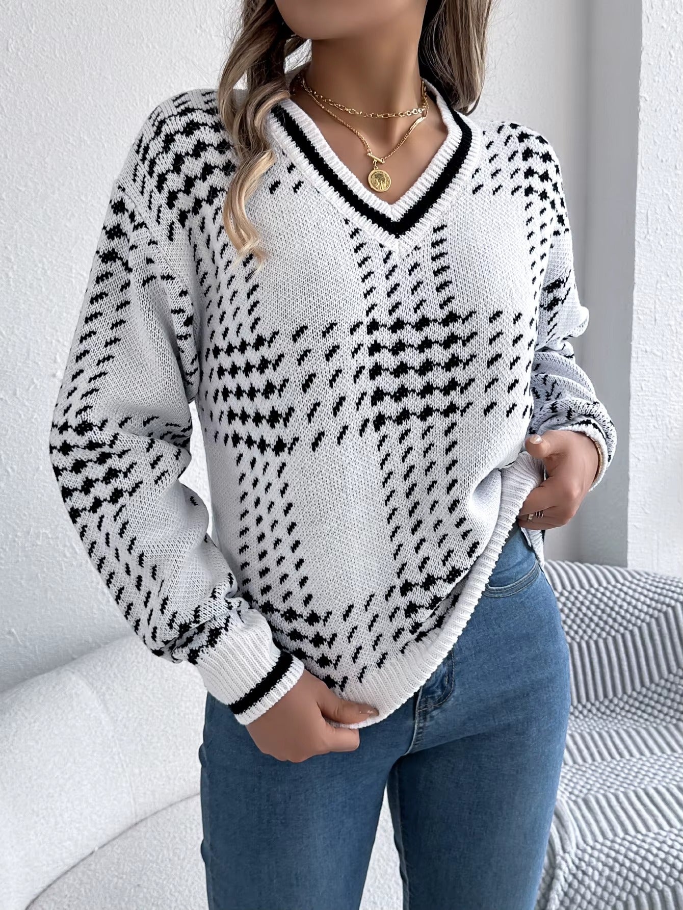 Women’s V-Neck Color Block Grid Striped Sweater