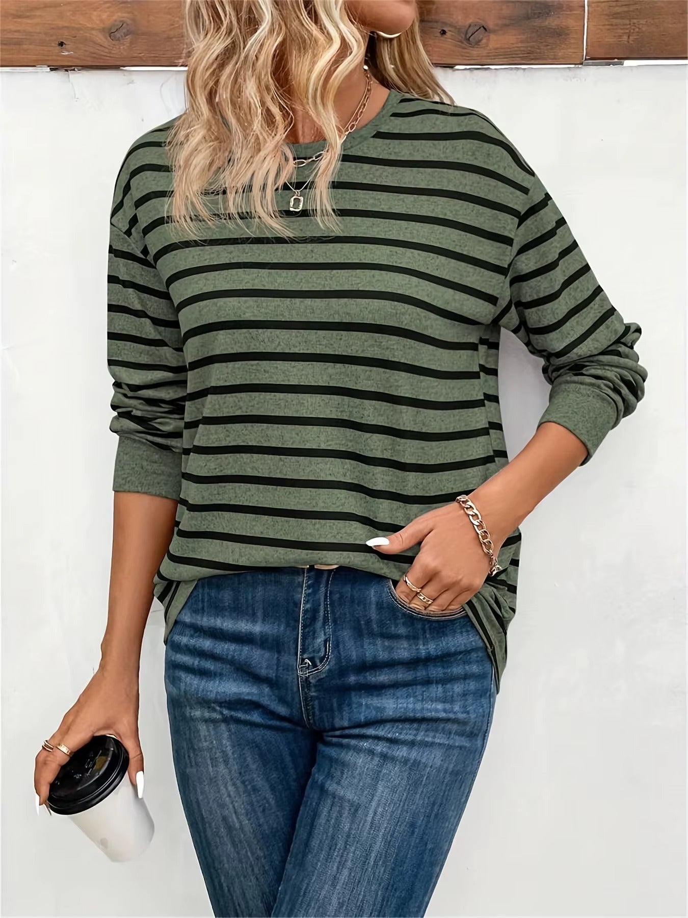 Striped Long Sleeve Fall Sweater Outfit for Women