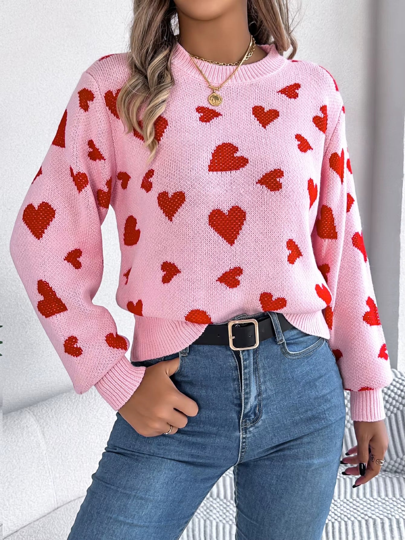 Women’s Heart Print Contrast Color Pullover Sweater