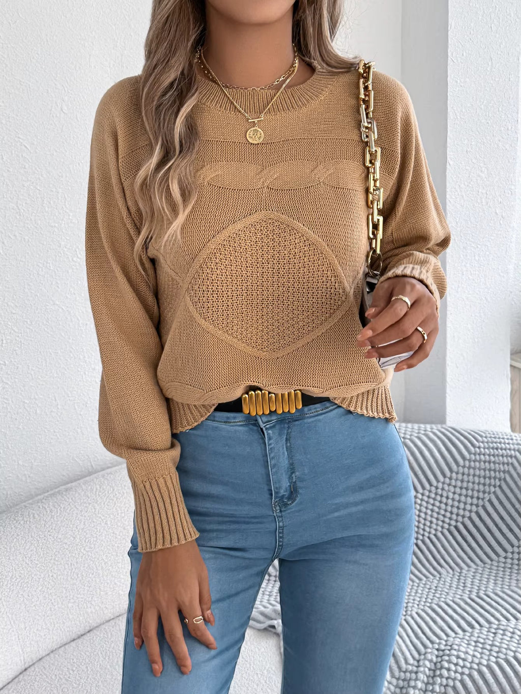 Women’s Round Neck Twist Knit Sweater