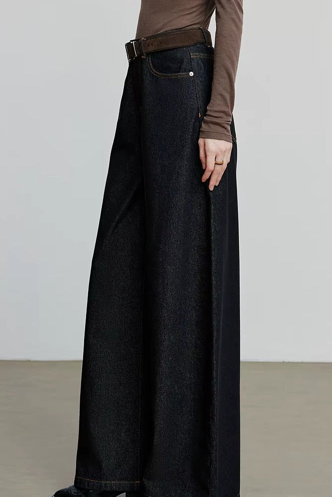 Loose Curved Banana Pants for Autumn Outfits