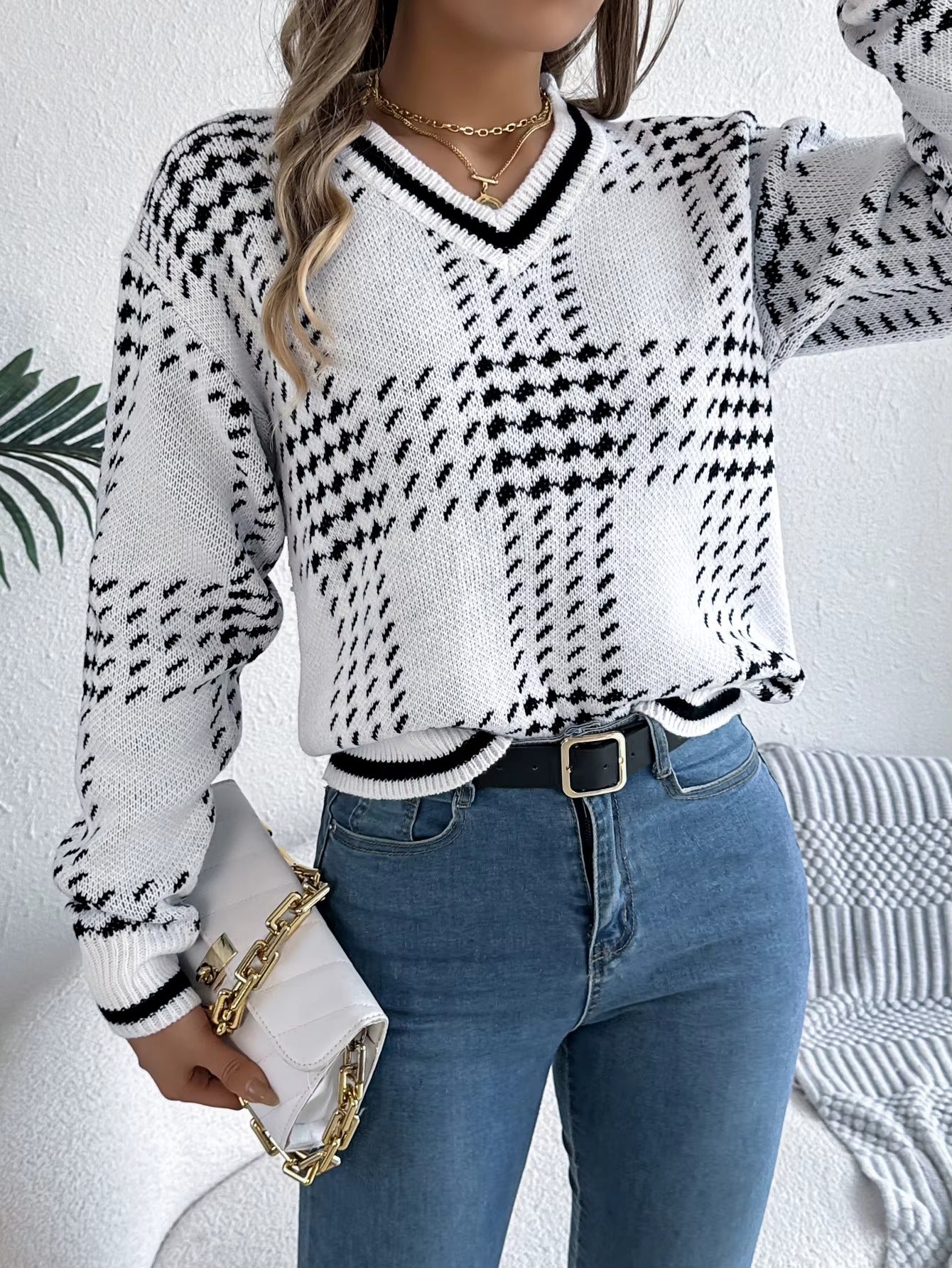 Women’s V-Neck Color Block Grid Striped Sweater