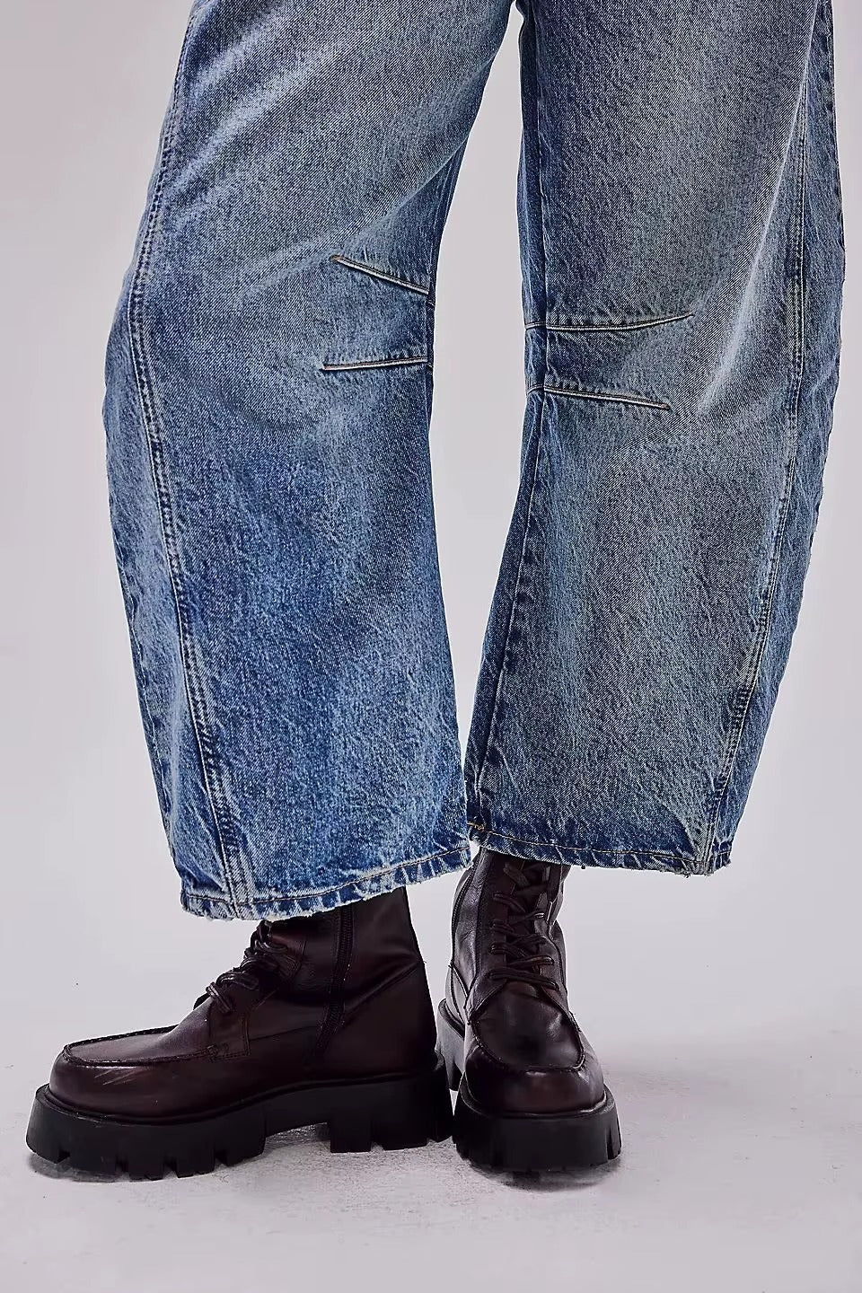 High-Stretch Mid-Rise Barrel Jeans for Women