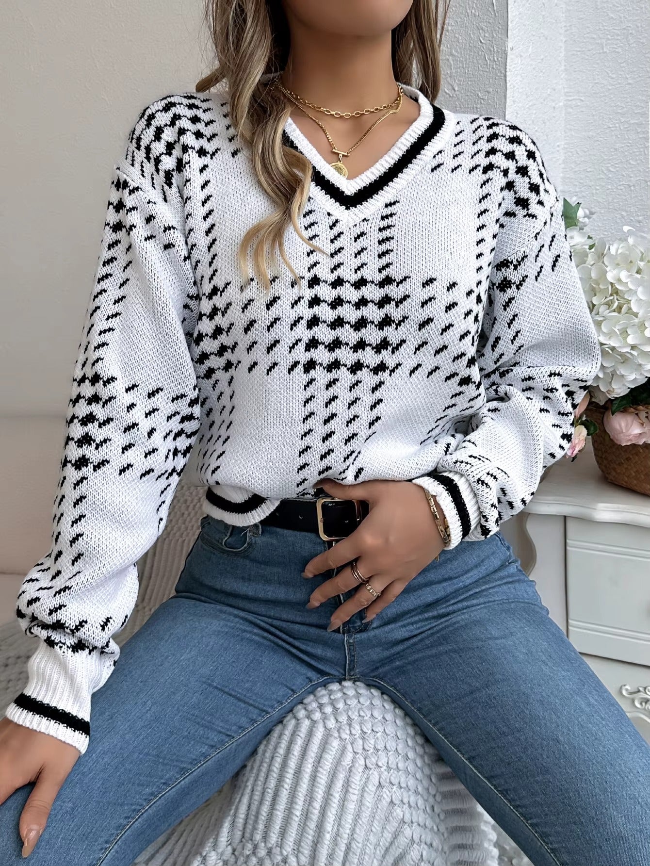 Women’s V-Neck Color Block Grid Striped Sweater