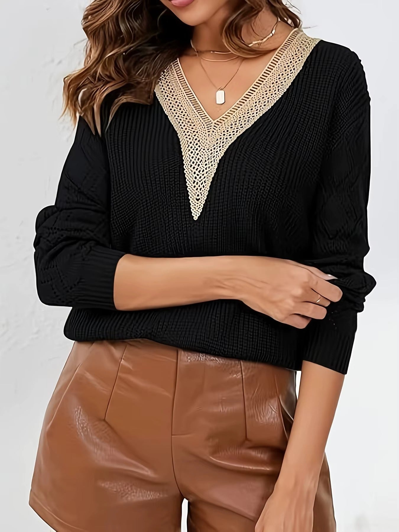 Elegant Solid V-Neck Knitted Sweater Outfit