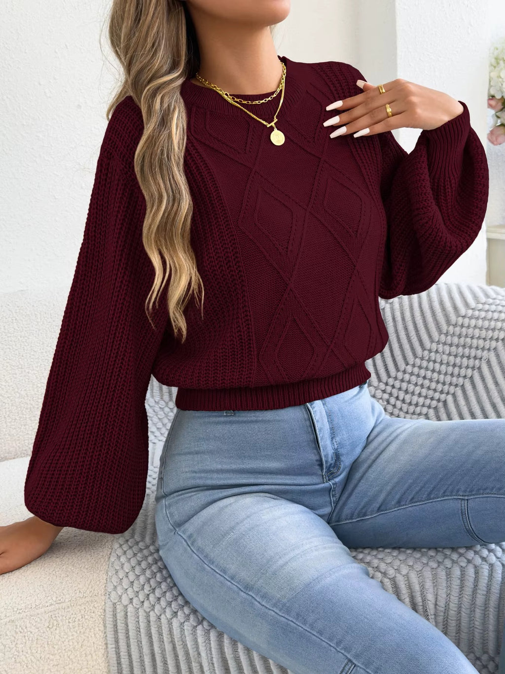 Women's Solid Color Lantern Sleeve Round Neck Knitted Sweater