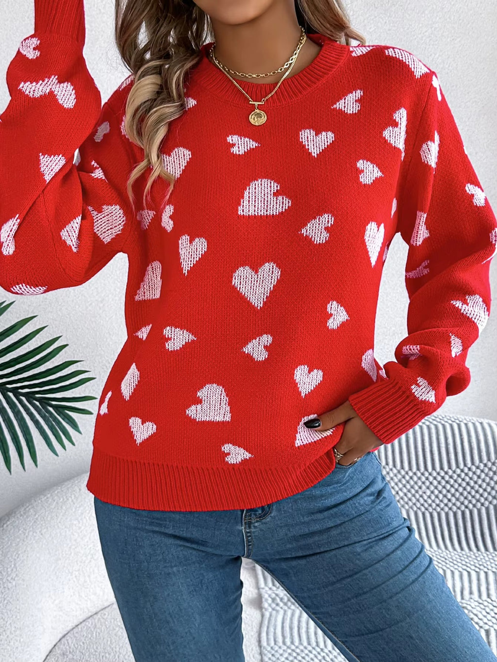 Women’s Heart Print Contrast Color Pullover Sweater