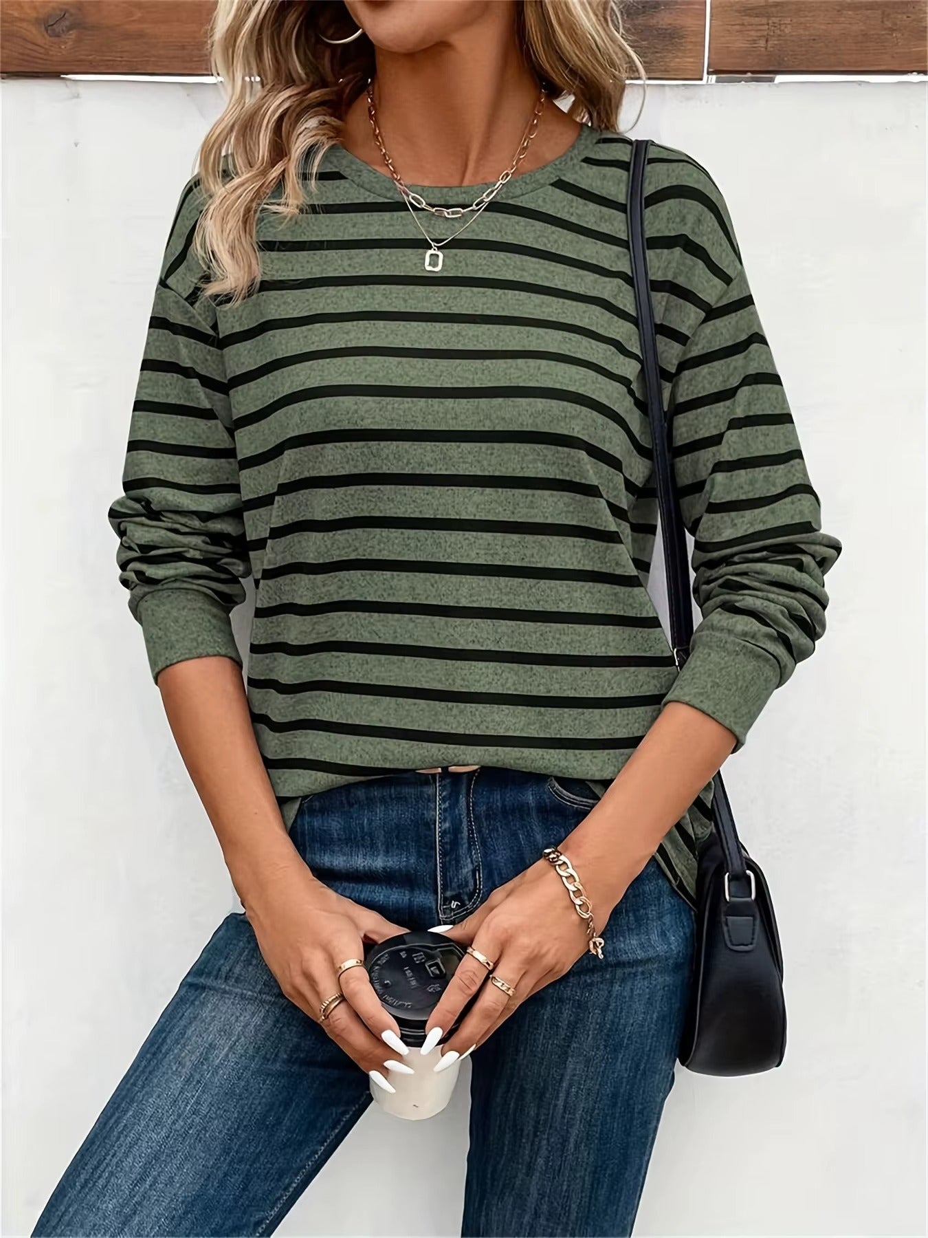 Striped Long Sleeve Fall Sweater Outfit for Women