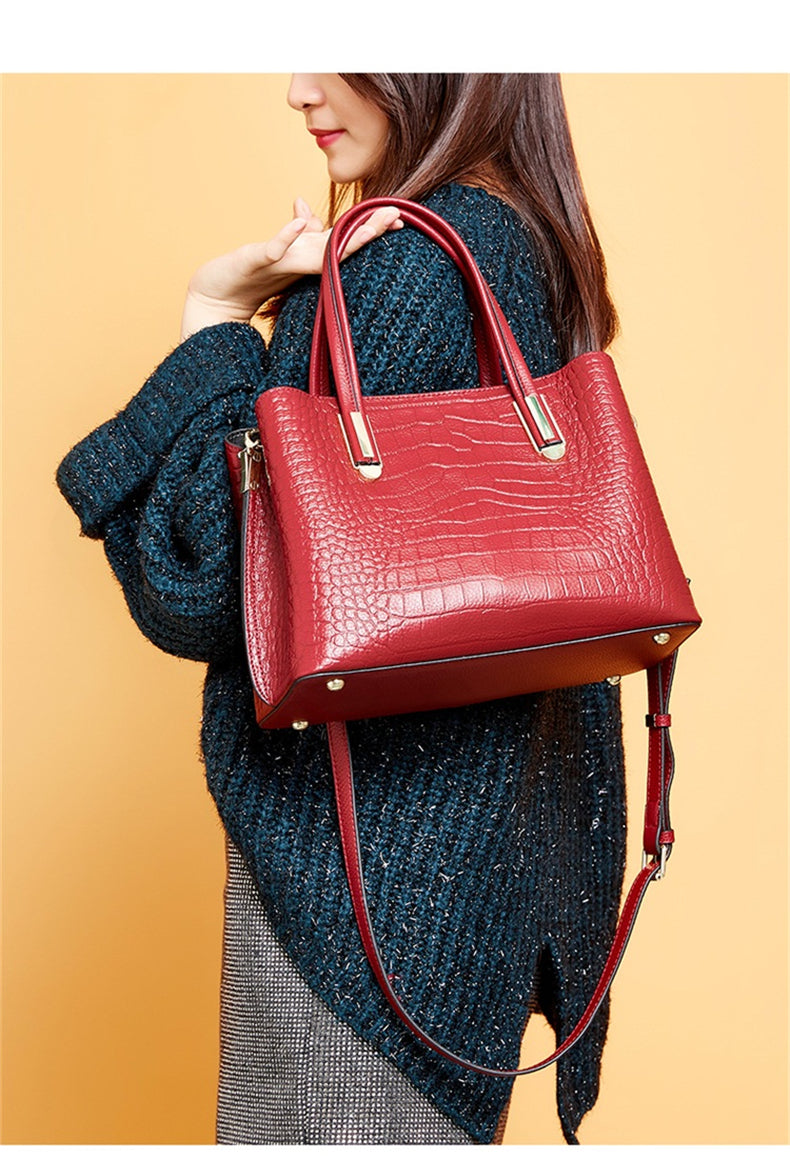 Erika Woman Leather Tote Handbag