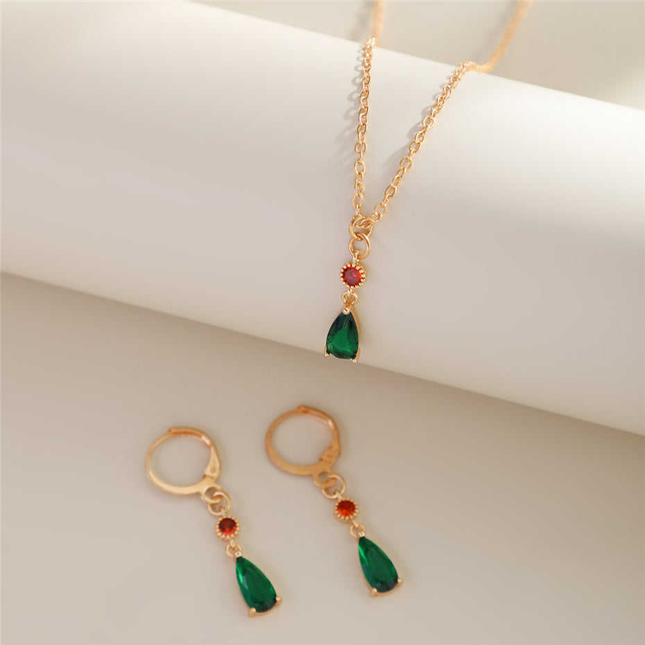 Aria Green Zircon Crystal Pendant Choker Necklace