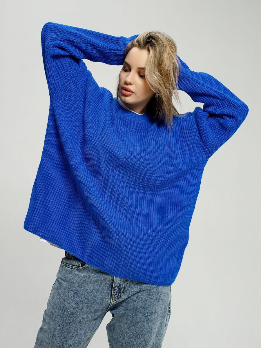 Patricia Woman Solid Color Round Neck Sweater
