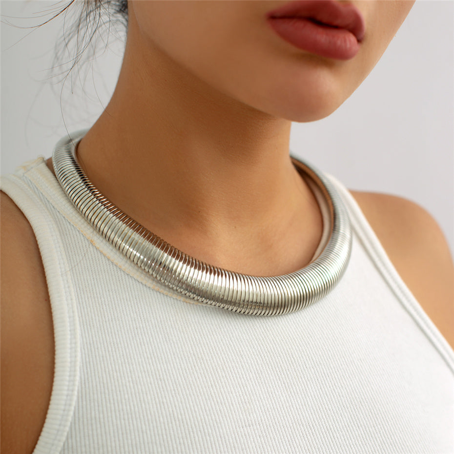 Penelope Exaggerated Heavy Metal Choker Necklace