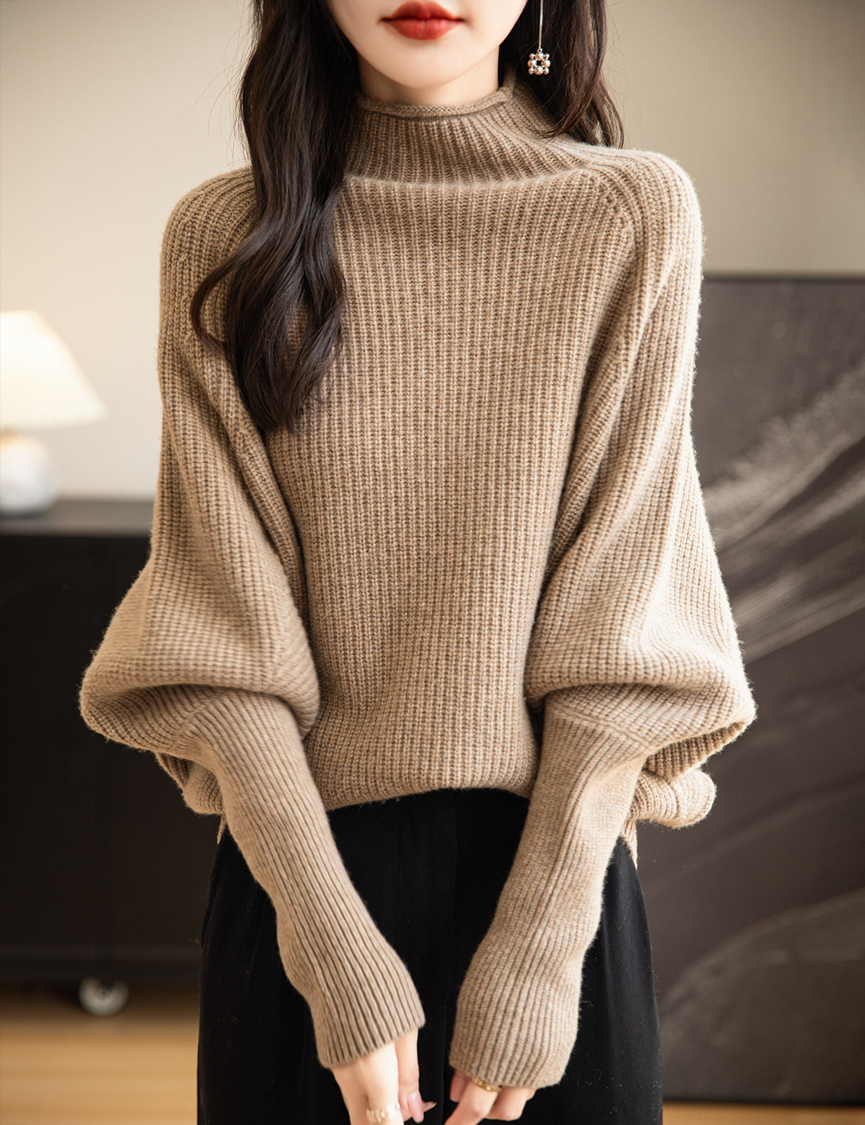 Jasmine Woman Turtleneck Sweater