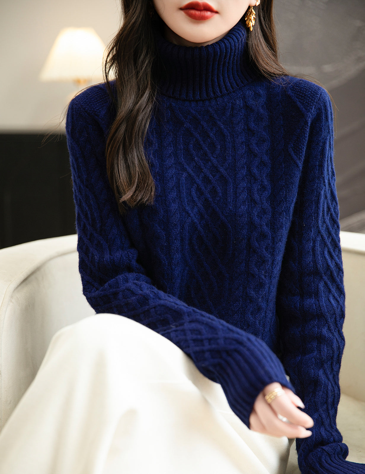 Jill Woman Long Sleeve Sweater