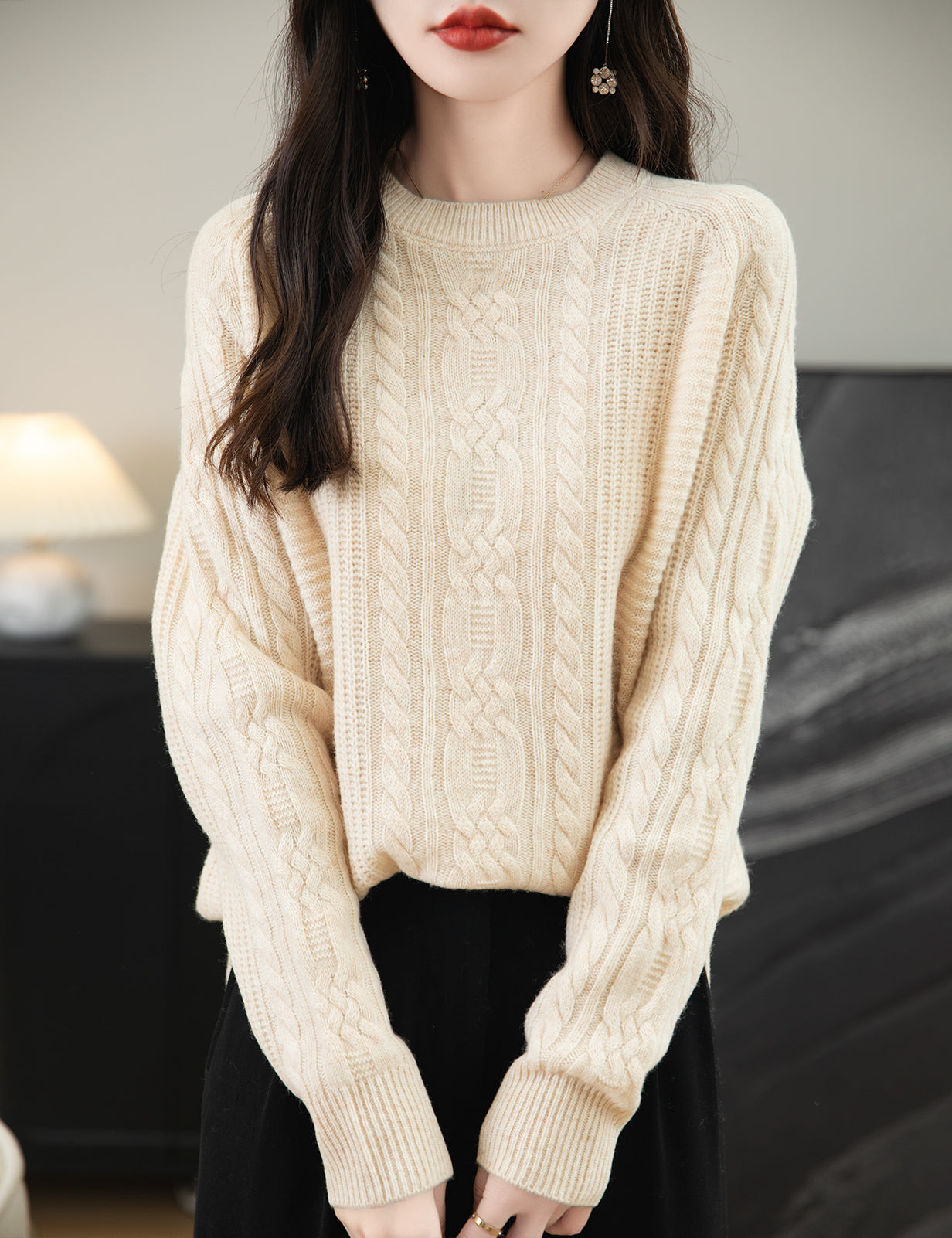 Miranda Woman Wool Crew Neck Sweater