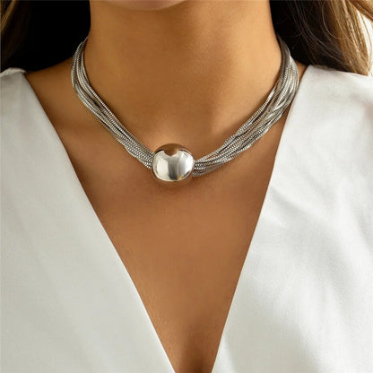 Holly Twisted Chunky Chain Necklace