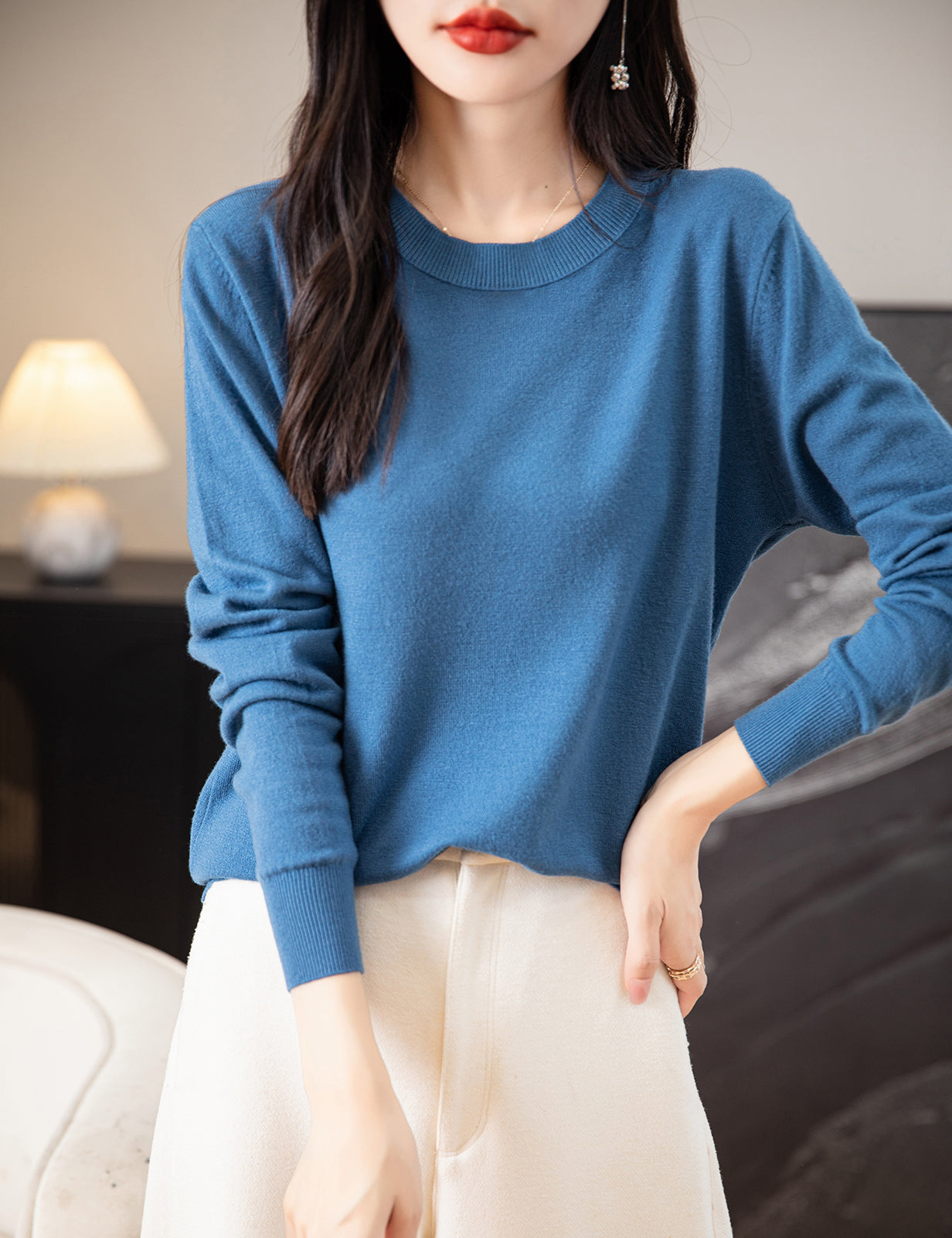 Ruth O Neck Woman Sweater