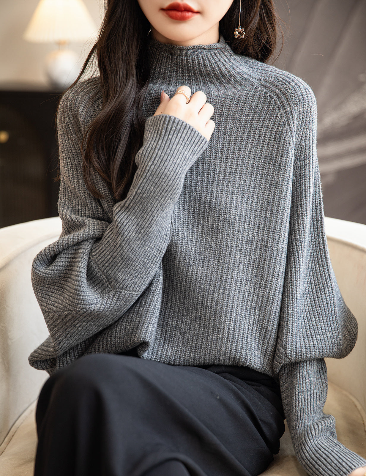 Jasmine Woman Turtleneck Sweater