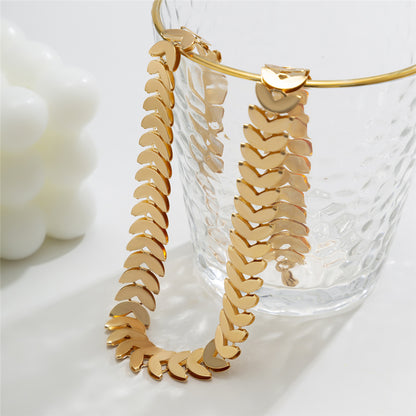 June Airplane V Shape Clavicle Chain Necklace