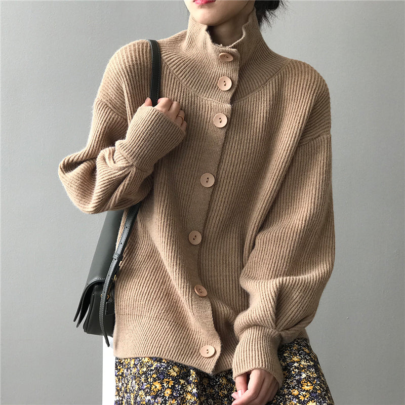 Kathy Woman Turtle Neck Sweater