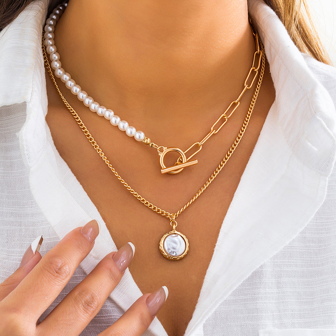 Angela Vintage Pendant Necklace