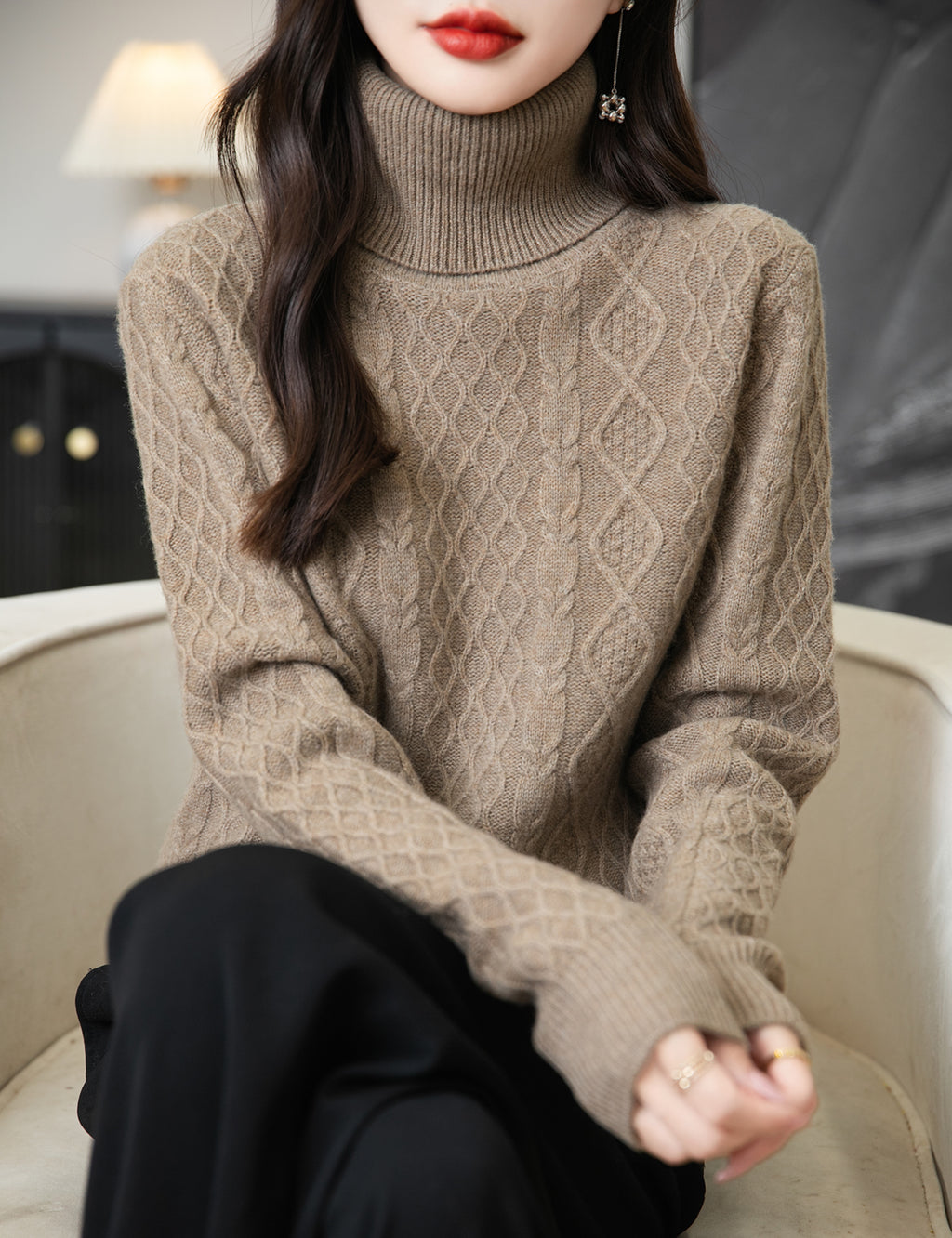 Pat Woman Wool Turtleneck Sweater