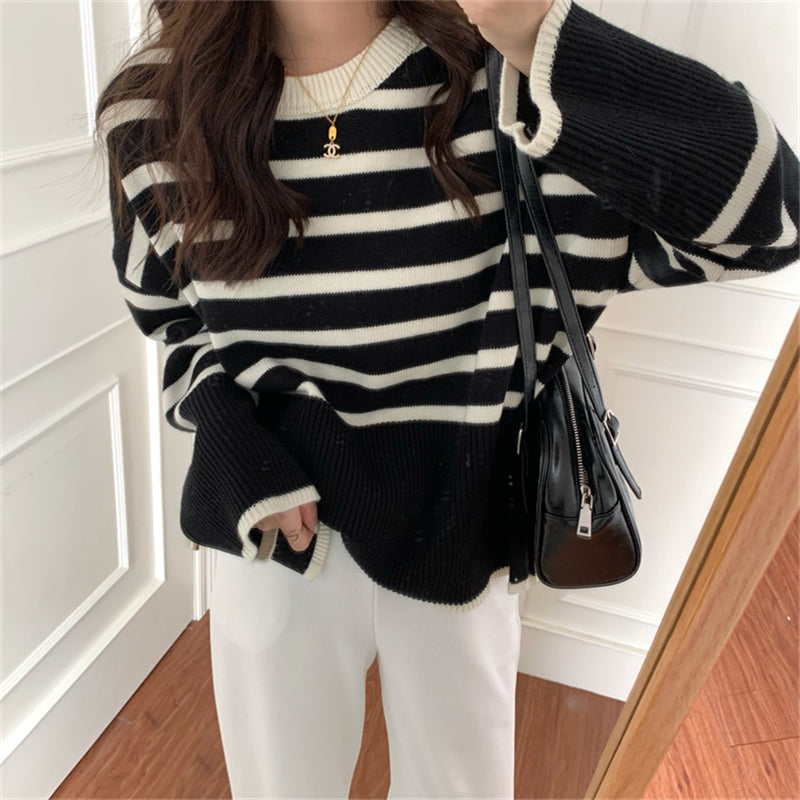 Kelly Casual Oversized Striped Woman Sweater