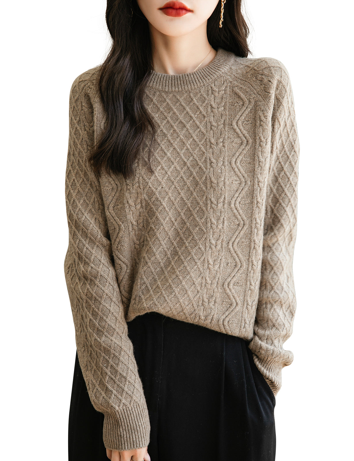 Nicole Woman O Neck Long Sleeve Sweater