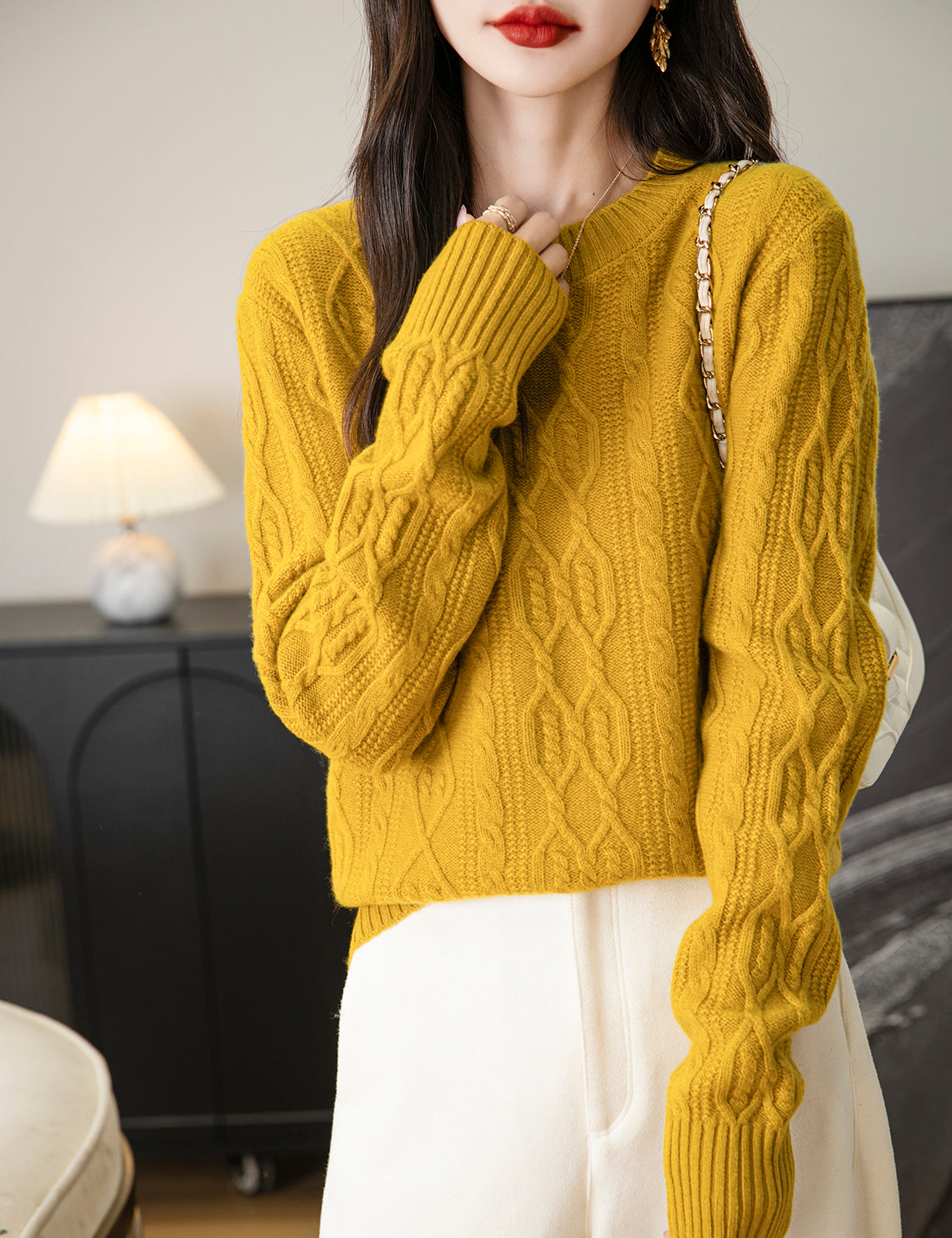 Candice Woman Vintage Soft Long Sleeve Knitted Sweater