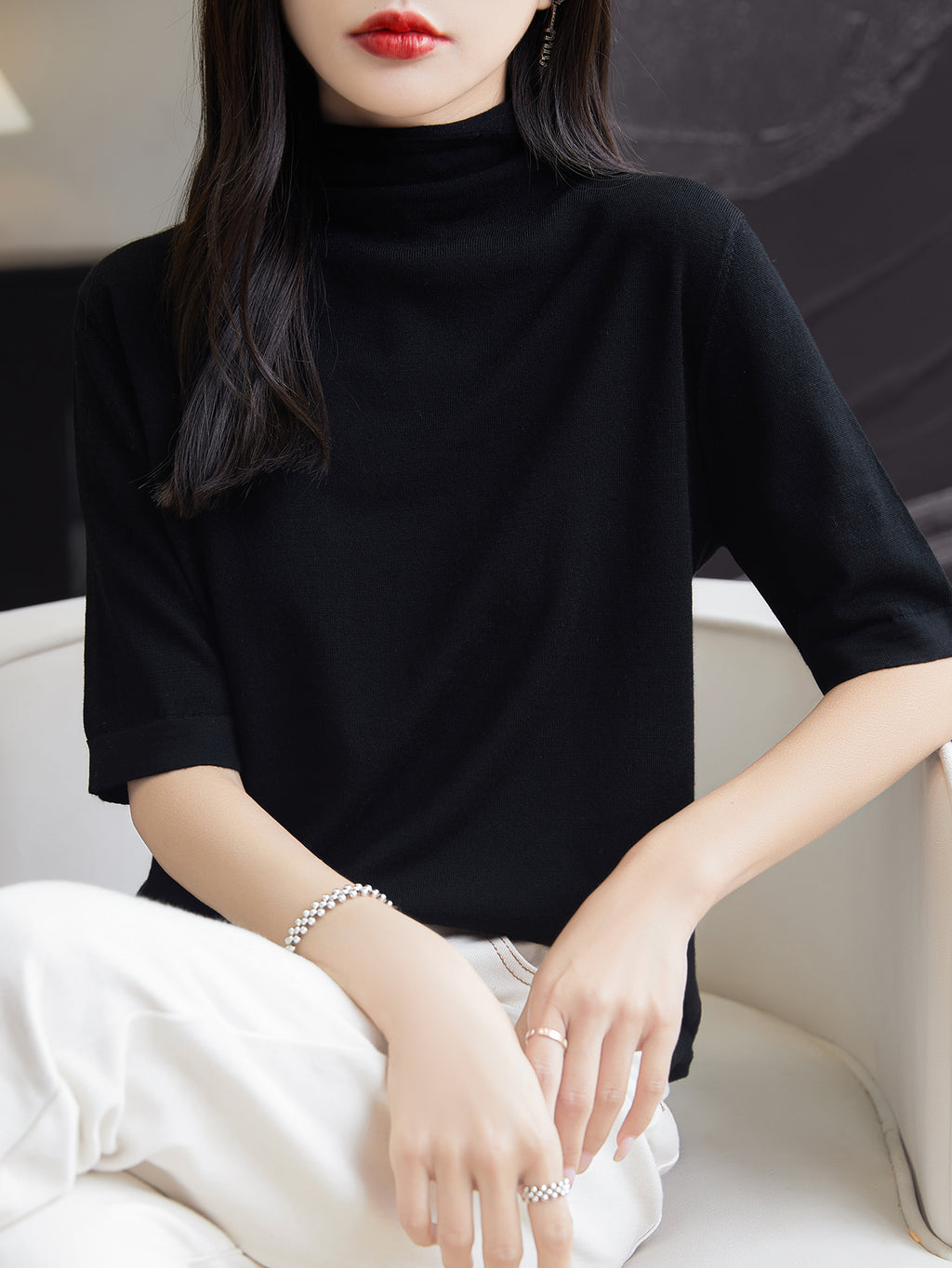 Lydia Woman Turtleneck T-Shirt