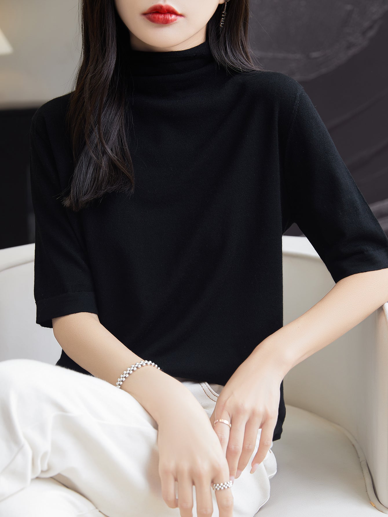 Lydia Woman Turtleneck T-Shirt