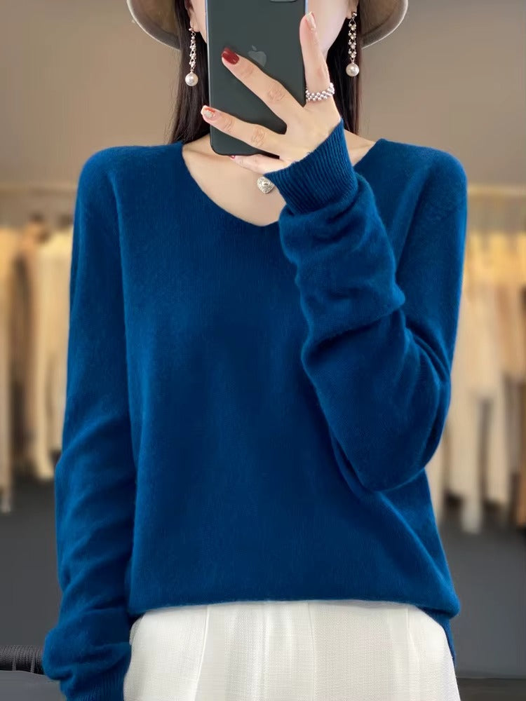 Women's Classic Cashmere V-Neck Sweater