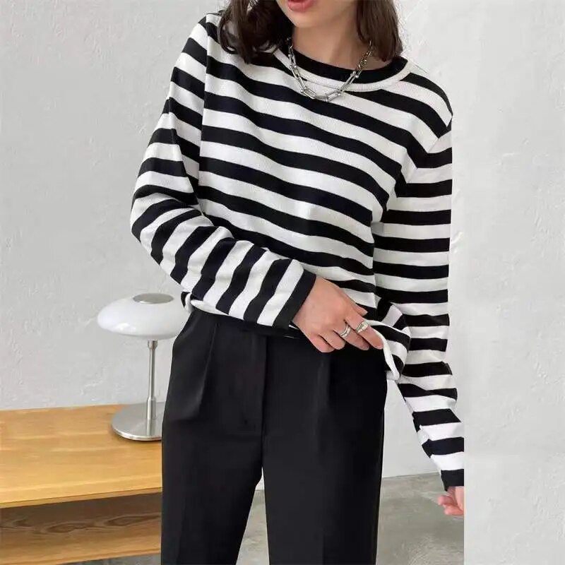 Samantha O Neck Stripped Women Sweater