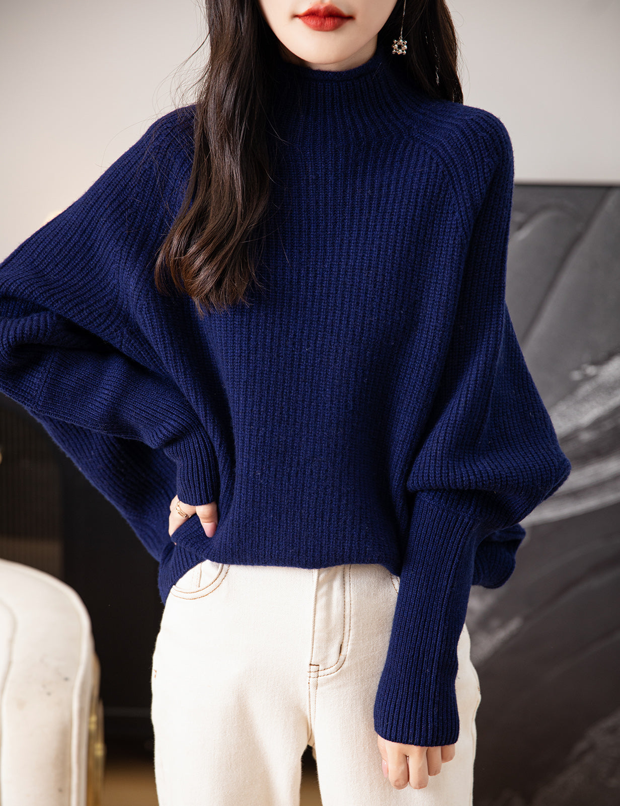 Jasmine Woman Turtleneck Sweater