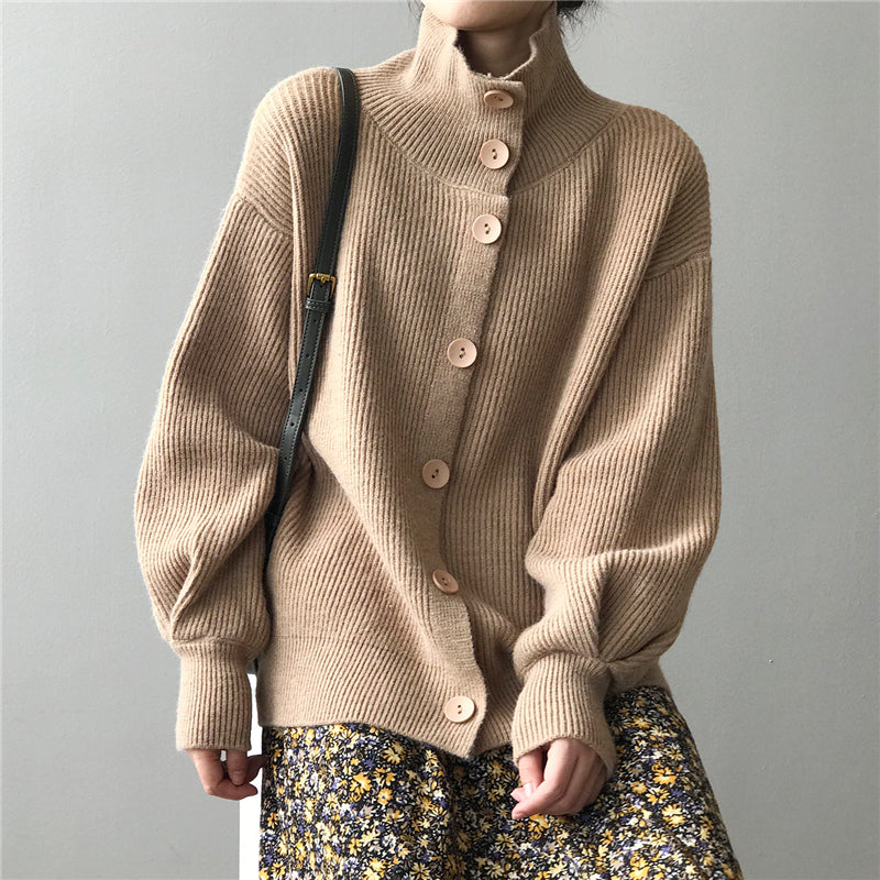 Kathy Woman Turtle Neck Sweater