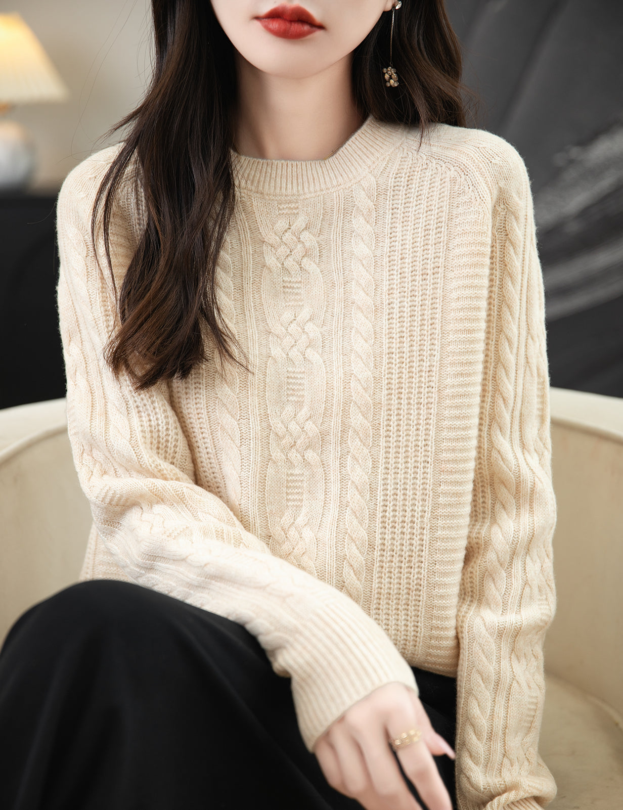 Miranda Woman Wool Crew Neck Sweater