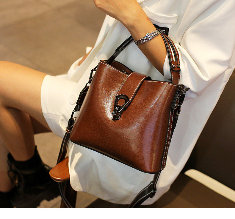 Mary Woman Leather Bucket Small Shoulder Bag