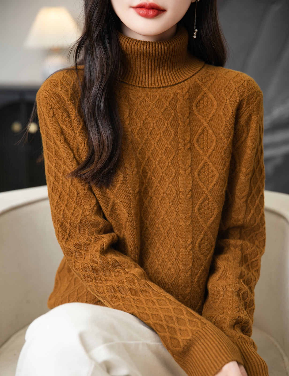 Pat Woman Wool Turtleneck Sweater