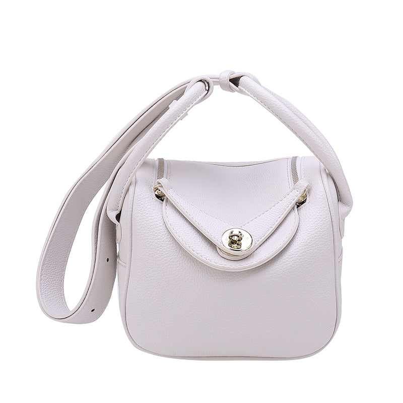 Wendy Woman Hand Bag