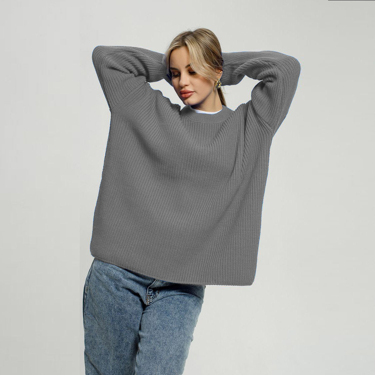 Patricia Woman Solid Color Round Neck Sweater