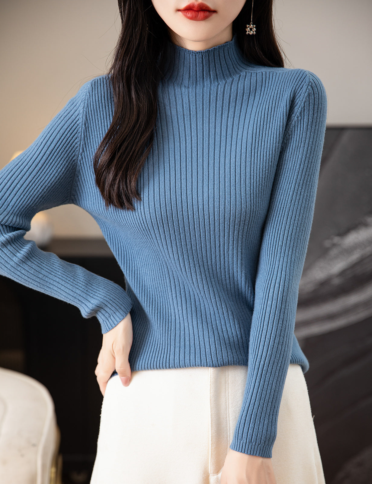 Gloria Turtleneck Woman Sweater