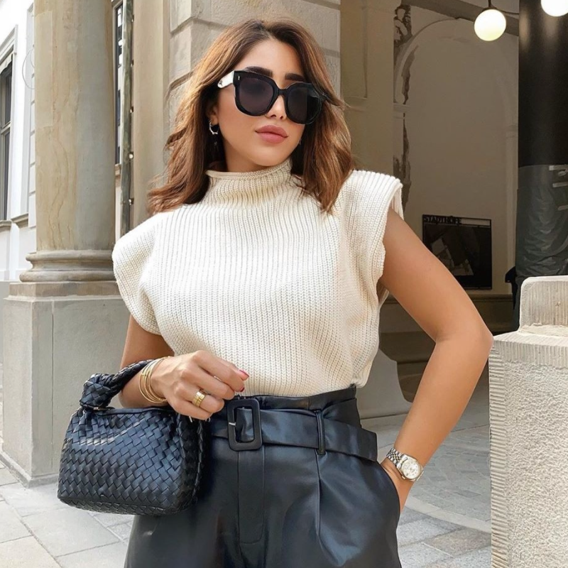 Gaia Sleeveless Sweater Vest Outfits